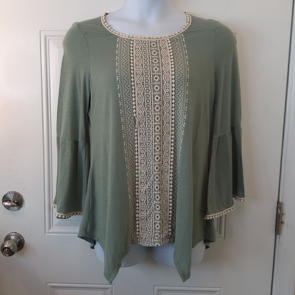 Tru Self sage green lace and screen print front Bell sleeve shark bite blouse
